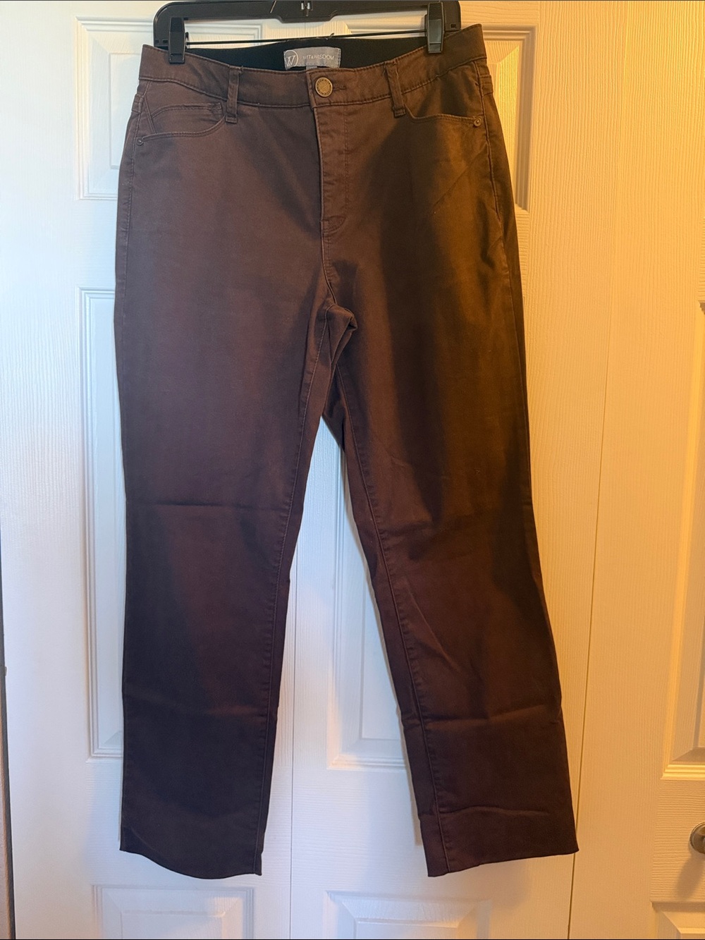 Wit & Wisdom Straight Leg Jeans in Dark Brown